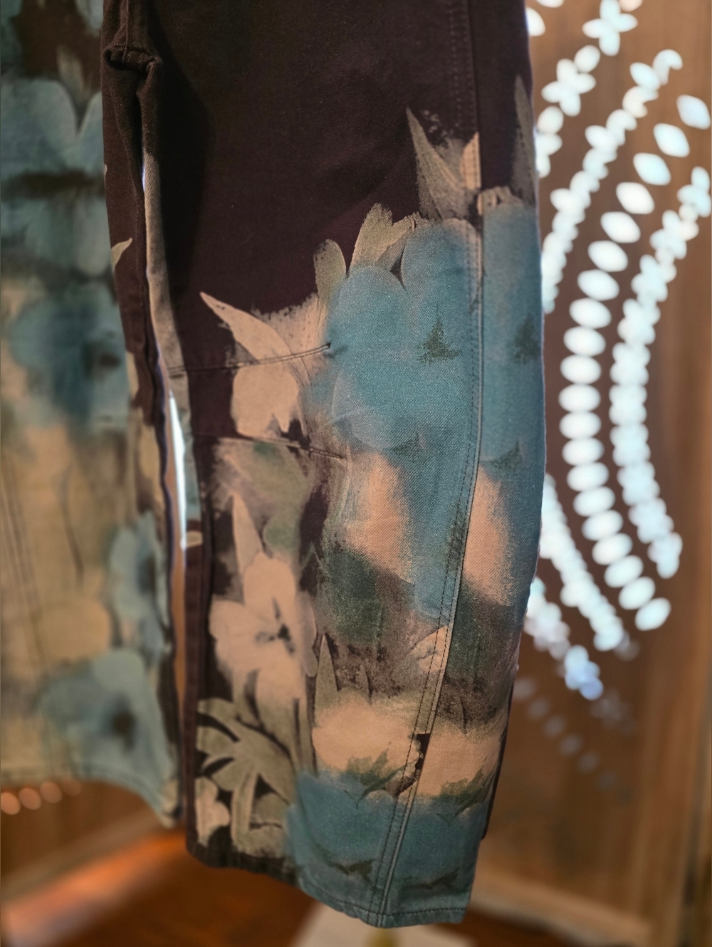 NWOT We The Free Good Luck Printed Barrel Jeans-Washed Floral - Picture 11 of 16